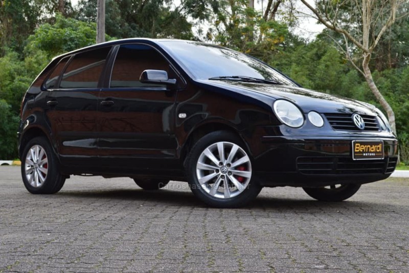 POLO 1.6 MI 8V GASOLINA 4P MANUAL