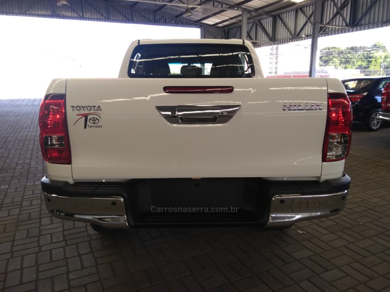 HILUX 2.8 SR 4X4 CD 16V DIESEL 4P AUTOMÁTICO - 2022 - CAXIAS DO SUL