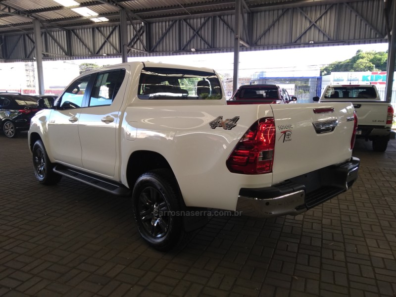 HILUX 2.8 SR 4X4 CD 16V DIESEL 4P AUTOMÁTICO - 2022 - CAXIAS DO SUL