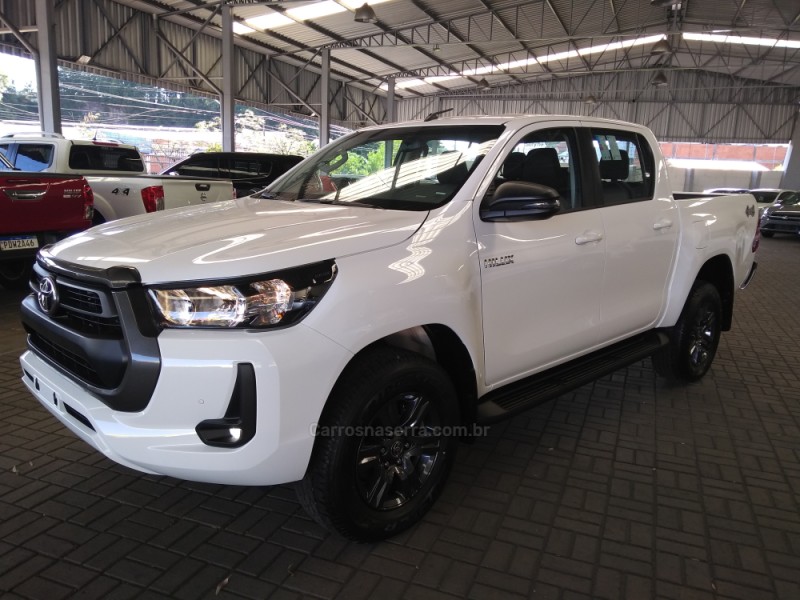 HILUX 2.8 SR 4X4 CD 16V DIESEL 4P AUTOMÁTICO