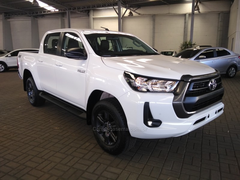 HILUX 2.8 SR 4X4 CD 16V DIESEL 4P AUTOMÁTICO - 2022 - CAXIAS DO SUL