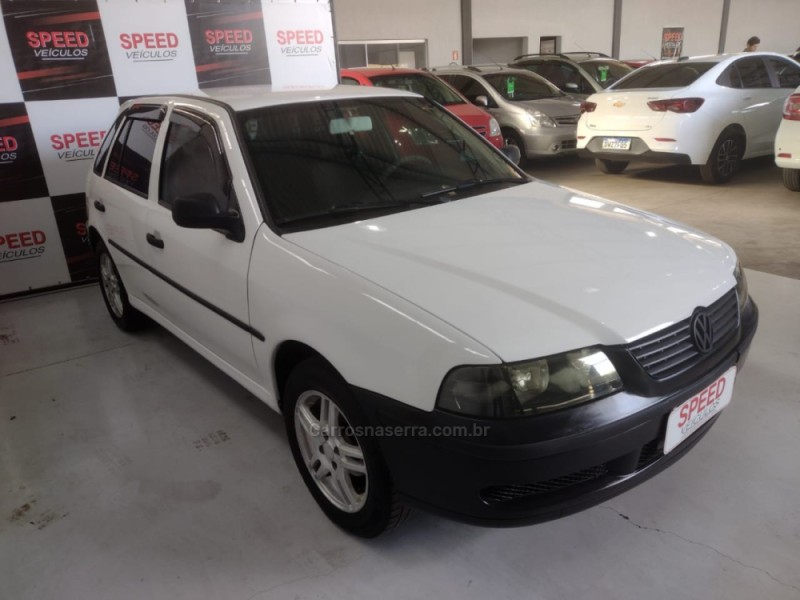 GOL 1.0 MI 8V GASOLINA 4P MANUAL G.III - 2003 - SãO SEBASTIãO DO CAí