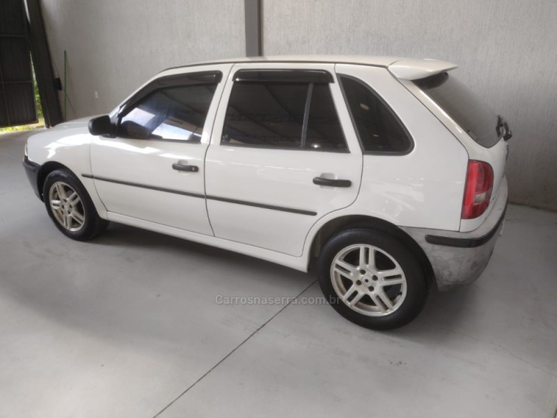 GOL 1.0 MI 8V GASOLINA 4P MANUAL G.III - 2003 - SãO SEBASTIãO DO CAí