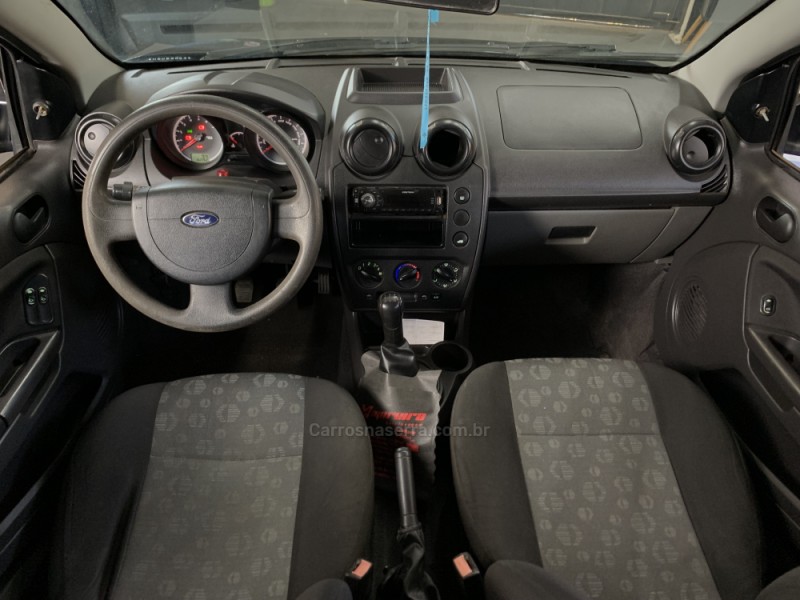 FIESTA 1.0 SE 8V FLEX 4P MANUAL - 2014 - FARROUPILHA