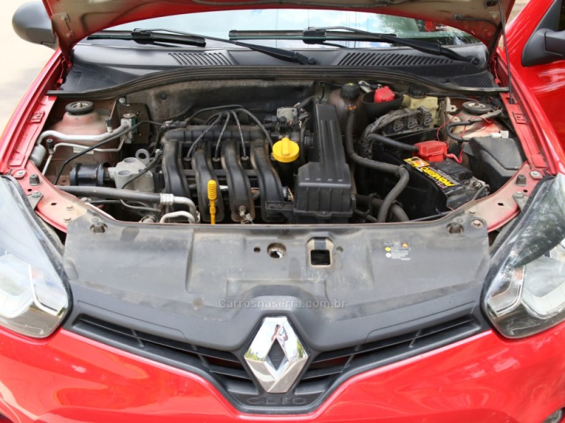 CLIO 1.0 EXPRESSION 16V GASOLINA 4P MANUAL - 2014 - CAXIAS DO SUL