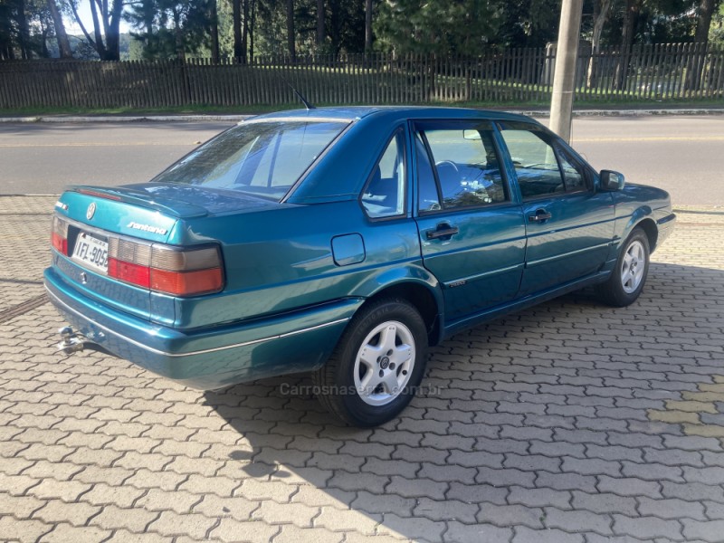 SANTANA 2.0 MI EVIDENCE 8V GASOLINA 4P MANUAL - 1996 - CAXIAS DO SUL