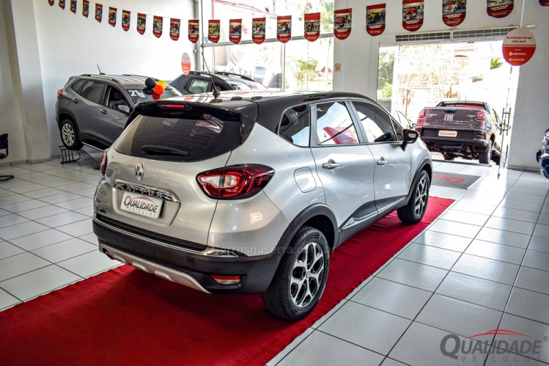 CAPTUR 1.6 16V FLEX INTENSE AUTOMÁTICO - 2019 - SANTA CRUZ DO SUL