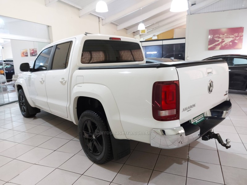 AMAROK 3.0 V6 TDI HIGHLINE CD DIESEL 4MOTION AUTOMÁTICO - 2018 - NOVO HAMBURGO