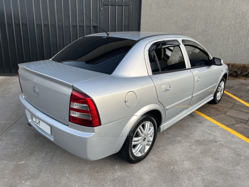 ASTRA 1.8 MPFI GL 8V ÁLCOOL 4P MANUAL - 2004 - CAXIAS DO SUL