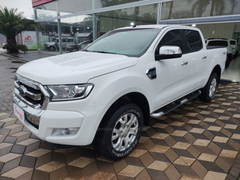 RANGER 3.2 XLT 4X4 CD 20V DIESEL 4P AUTOMÁTICO - 2018 - BOM PRINCíPIO