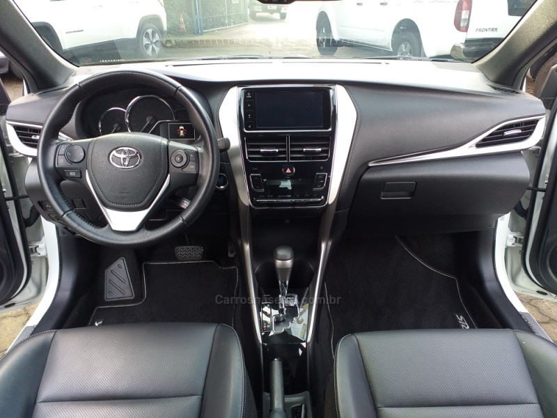 YARIS 1.5 XS CONNECT 16V FLEX 4P AUTOMÁTICO - 2021 - CAXIAS DO SUL