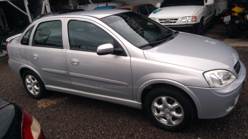 CORSA 1.8 MPFI SEDAN 8V GASOLINA 4P MANUAL - 2003 - CAXIAS DO SUL