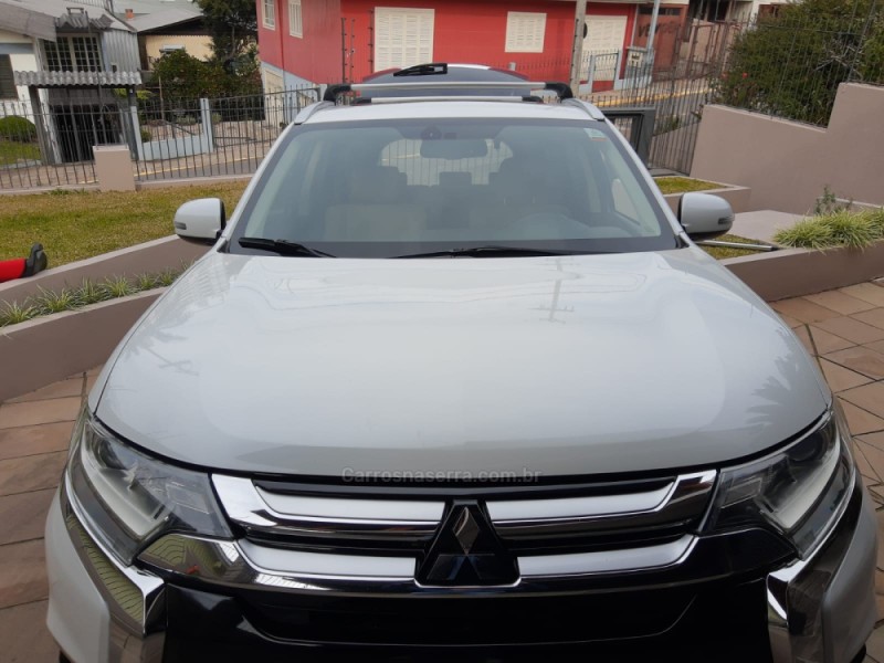 OUTLANDER 2.2 4X4 16V DIESEL 4P AUTOMÁTICO - 2018 - BENTO GONçALVES