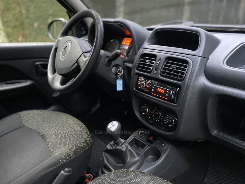 CLIO 1.0 EXPRESSION 16V FLEX 4P MANUAL - 2014 - CAXIAS DO SUL