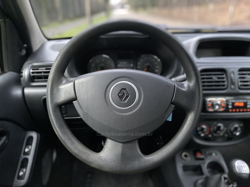 CLIO 1.0 EXPRESSION 16V FLEX 4P MANUAL - 2014 - CAXIAS DO SUL