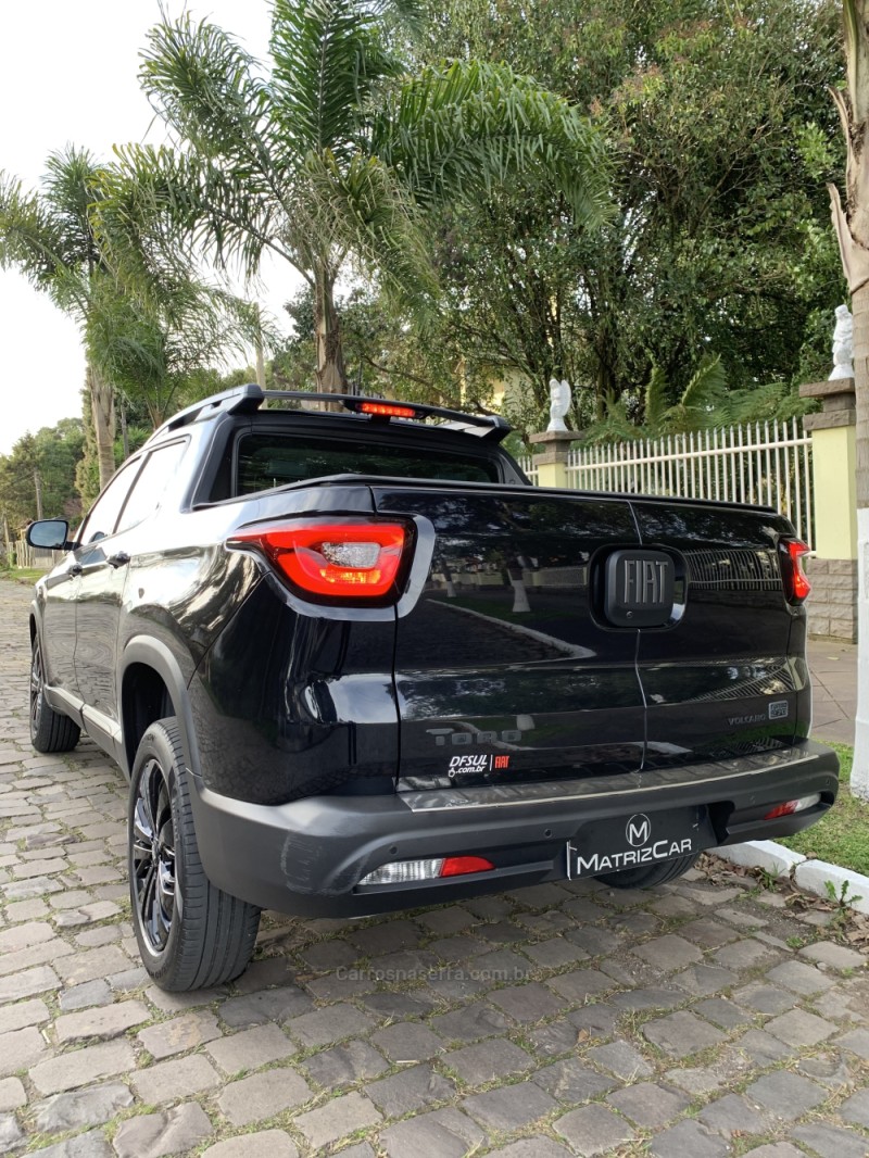 TORO  - 2022 - CANELA
