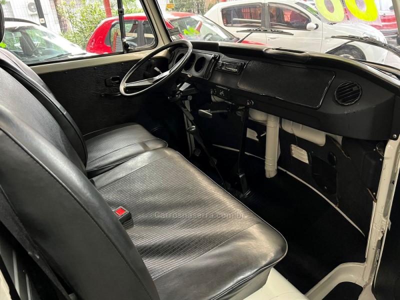 KOMBI 1.6 STD 8V GASOLINA 3P MANUAL - 1988 - CAXIAS DO SUL