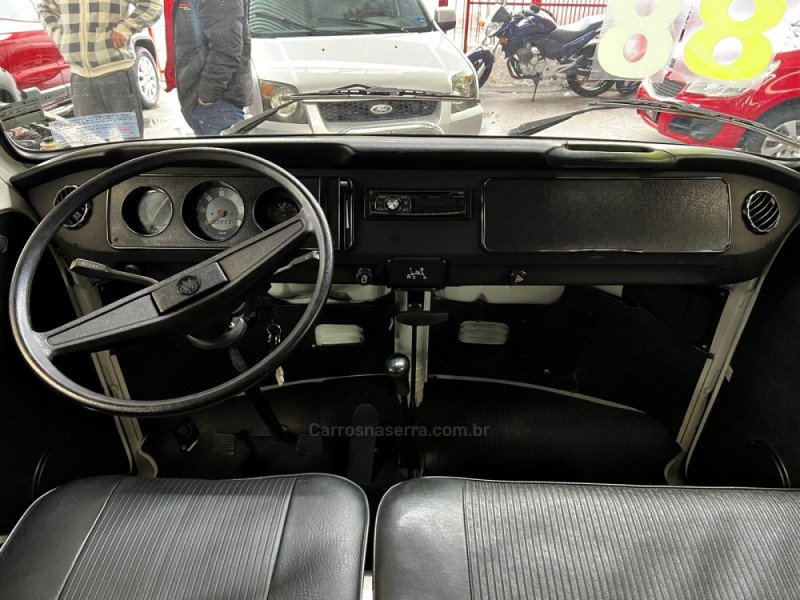 KOMBI 1.6 STD 8V GASOLINA 3P MANUAL - 1988 - CAXIAS DO SUL