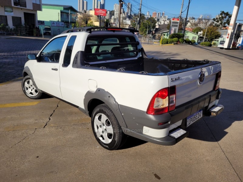 STRADA 1.4 MPI TREKKING CE 8V FLEX 2P MANUAL - 2009 - CAXIAS DO SUL