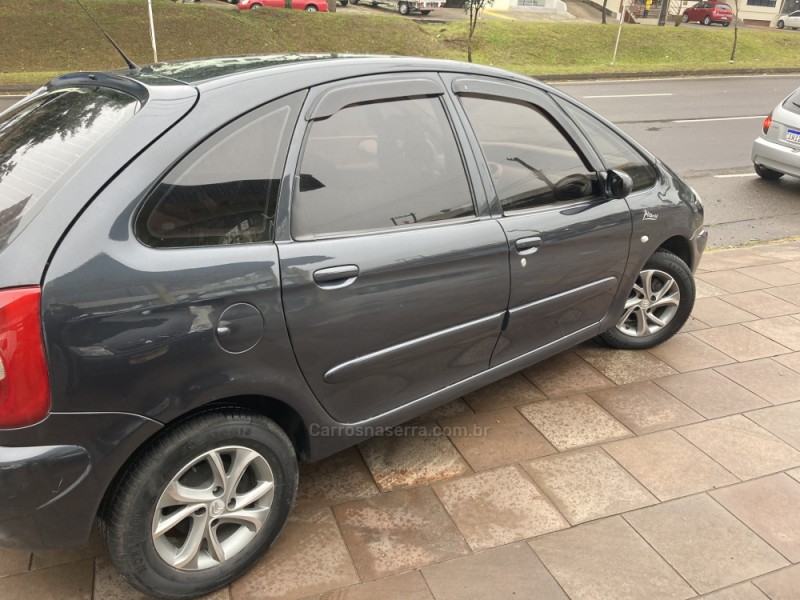 XSARA PICASSO 2.0 GLX 16V GASOLINA 4P MANUAL - 2003 - CAXIAS DO SUL