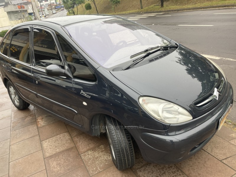 XSARA PICASSO 2.0 GLX 16V GASOLINA 4P MANUAL - 2003 - CAXIAS DO SUL