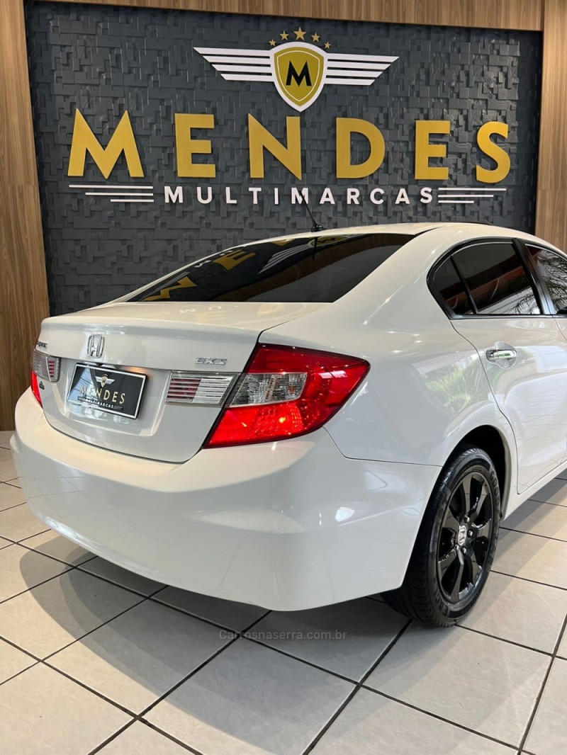 CIVIC 1.8 EXS 16V FLEX 4P AUTOMÁTICO - 2013 - NOVO HAMBURGO