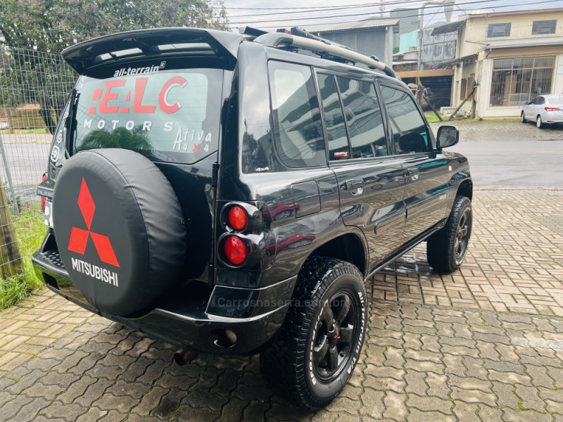 PAJERO TR4 2.0 4X4 16V 140CV FLEX 4P MANUAL - 2008 - CAXIAS DO SUL