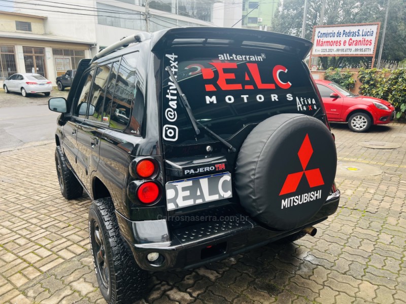 PAJERO TR4 2.0 4X4 16V 140CV FLEX 4P MANUAL - 2008 - CAXIAS DO SUL