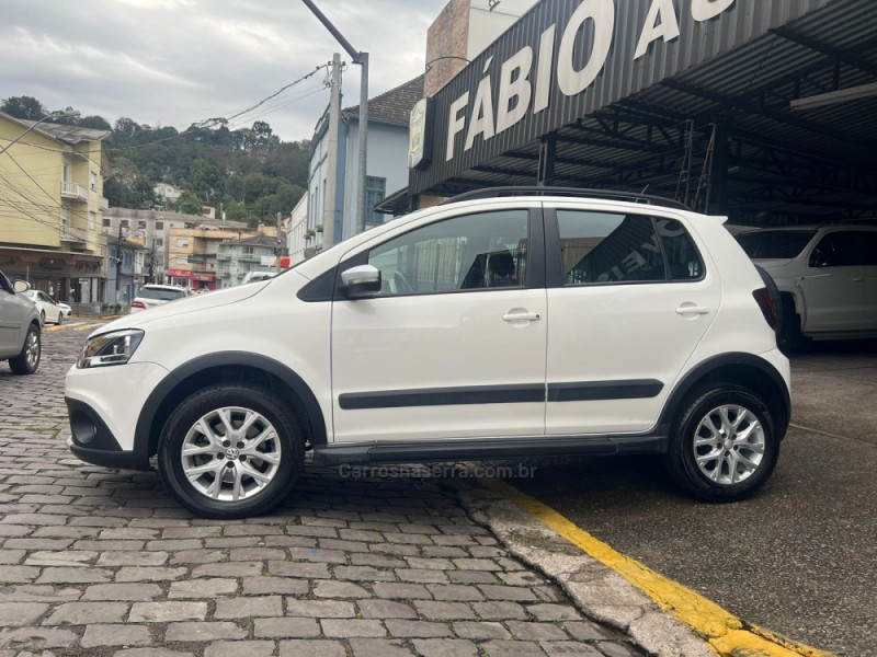 CROSSFOX 1.6 MI FLEX 8V 4P MANUAL