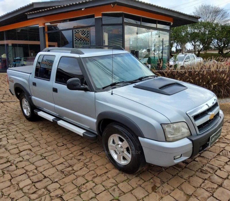 S10 2.8 4X2 CD 12V TURBO INTERCOOLER DIESEL 4P MANUAL - 2010 - NãO-ME-TOQUE