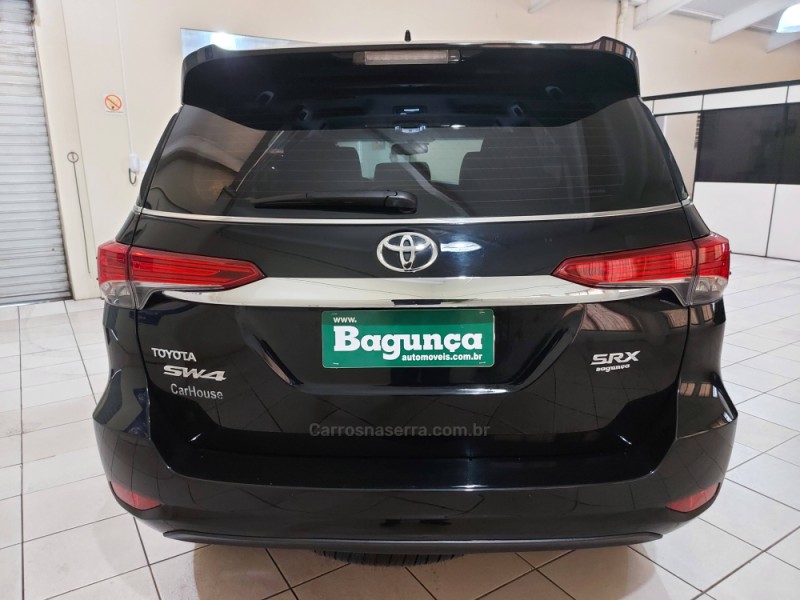 HILUX SW4 2.8 SRX 4X4 7 LUGARES 16V TURBO INTERCOOLER DIESEL 4P AUTOMÁTICO - 2020 - NOVO HAMBURGO