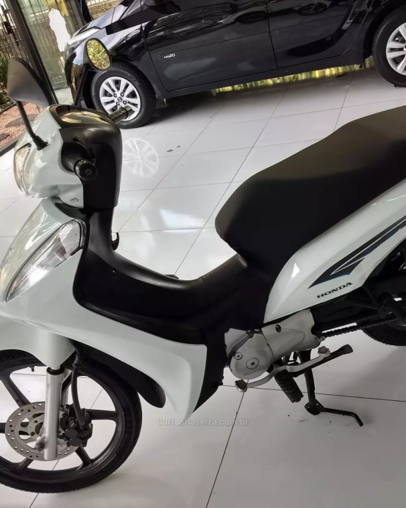 BIZ 125 EX - 2014 - IGREJINHA