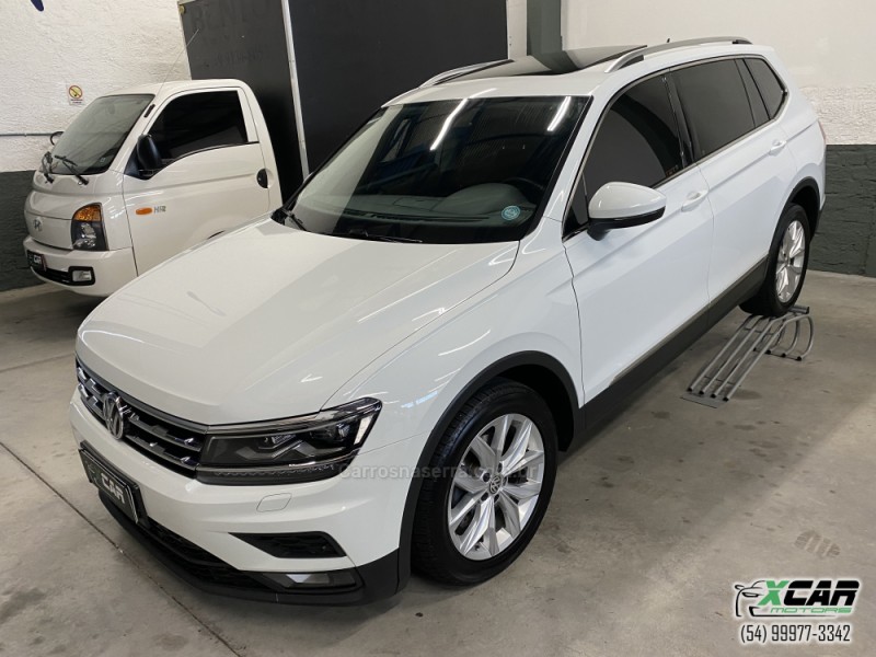 TIGUAN 1.4 ALLSPACE COMFORT 250 TSI FLEX 4P