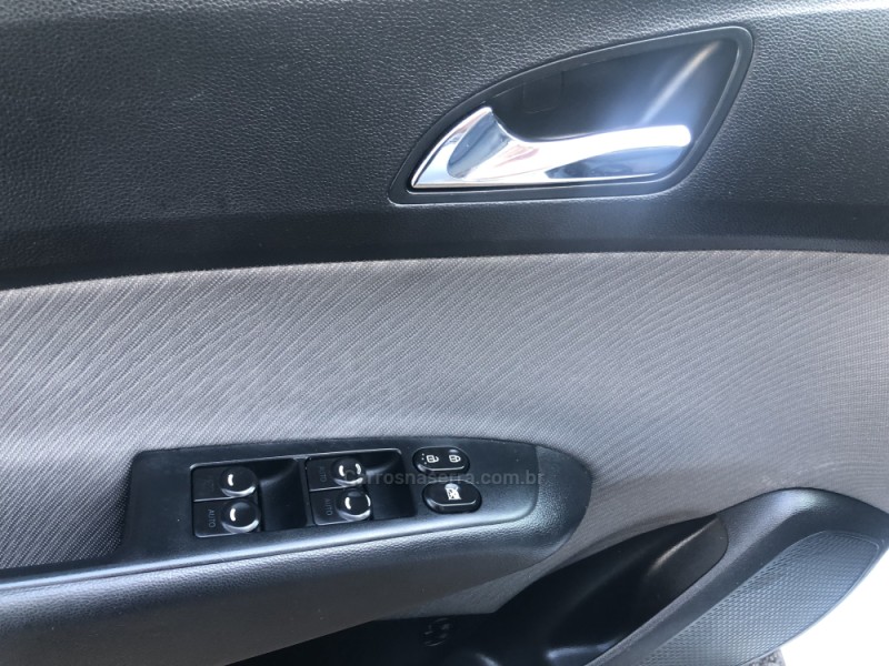 HB20S 1.6 PREMIUM 16V FLEX 4P AUTOMÁTICO - 2015 - VALE REAL
