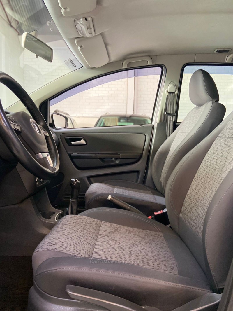 SPACEFOX 1.6 MI TREND 8V FLEX 4P MANUAL - 2014 - NOVO HAMBURGO