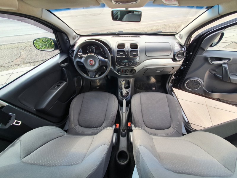 SIENA 1.4 MPI ATTRACTIVE 8V FLEX 4P MANUAL - 2013 - FARROUPILHA