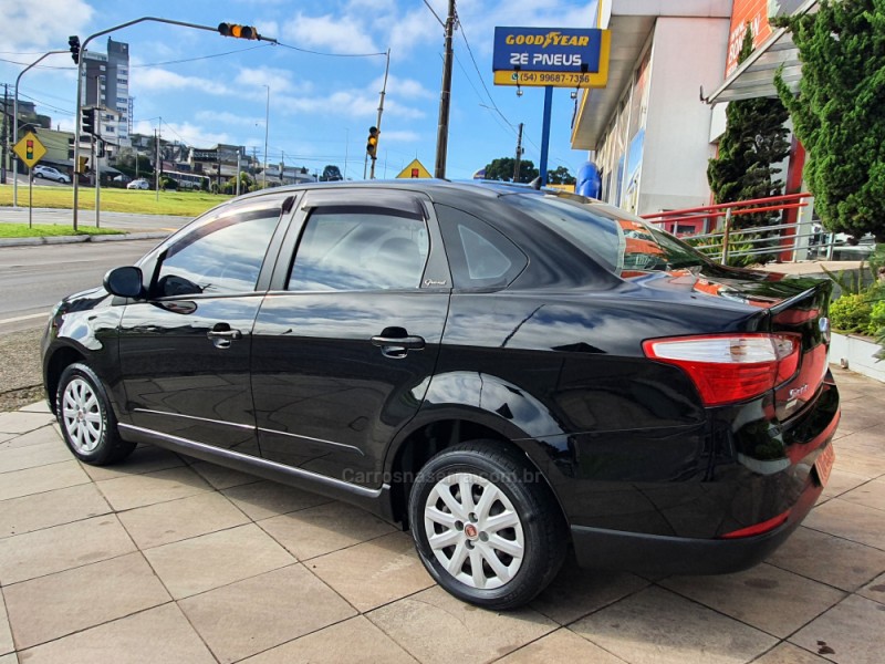 SIENA 1.4 MPI ATTRACTIVE 8V FLEX 4P MANUAL - 2013 - FARROUPILHA