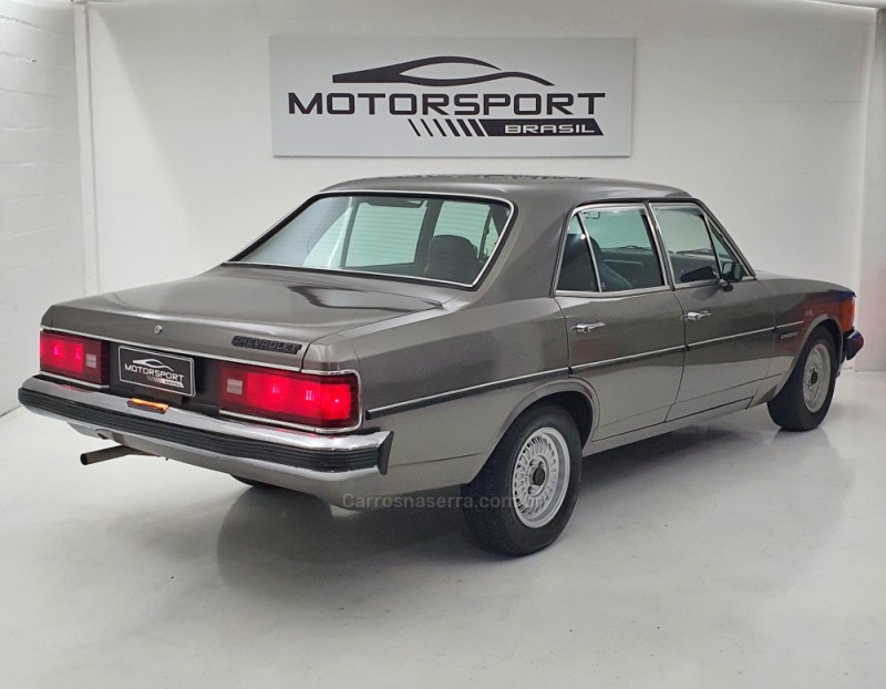 OPALA 2.5 COMODORO 8V GASOLINA 4P MANUAL - 1983 - BENTO GONçALVES