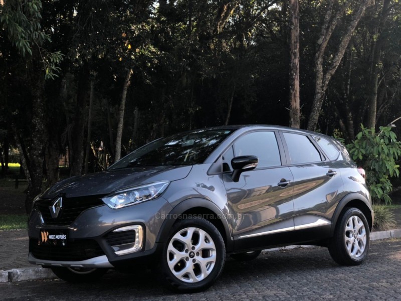 CAPTUR 1.6 16V FLEX INTENSE AUTOMÁTICO - 2018 - TRêS COROAS