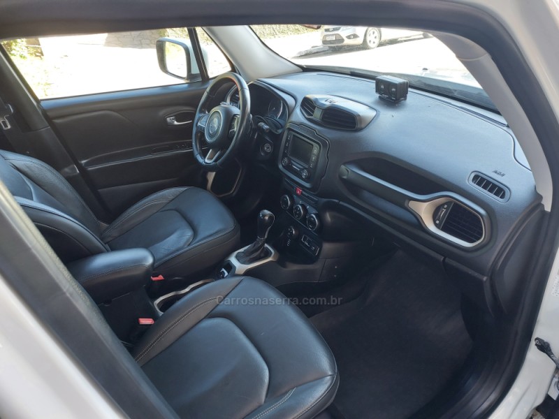 RENEGADE 2.0 16V TURBO DIESEL LONGITUDE 4P 4X4 AUTOMÁTICO - 2018 - CARLOS BARBOSA