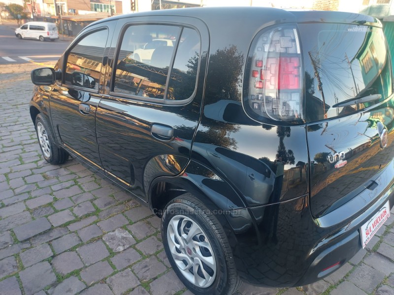 UNO 1.0 DRIVE 6V FLEX 4P MANUAL - 2018 - CAXIAS DO SUL