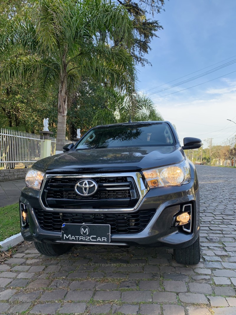 HILUX 2.8 SR 4X4 CD 16V DIESEL 4P AUTOMÁTICO