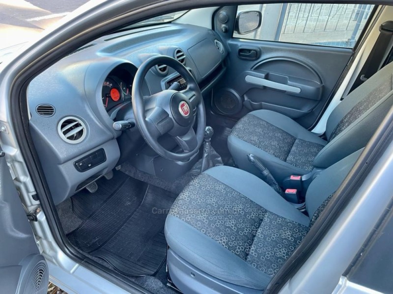 UNO 1.0 VIVACE 8V FLEX 4P MANUAL - 2012 - BOM RETIRO DO SUL
