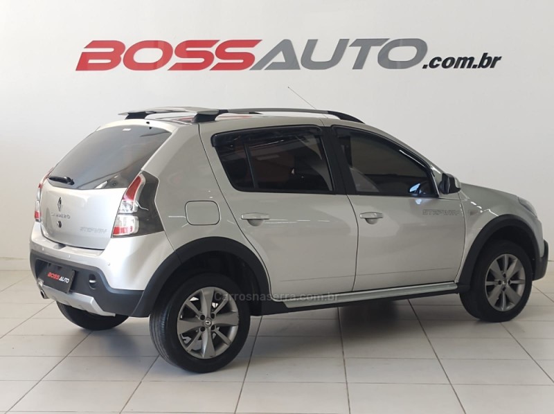 SANDERO 1.6 STEPWAY 16V FLEX 4P AUTOMÁTICO - 2014 - CAXIAS DO SUL