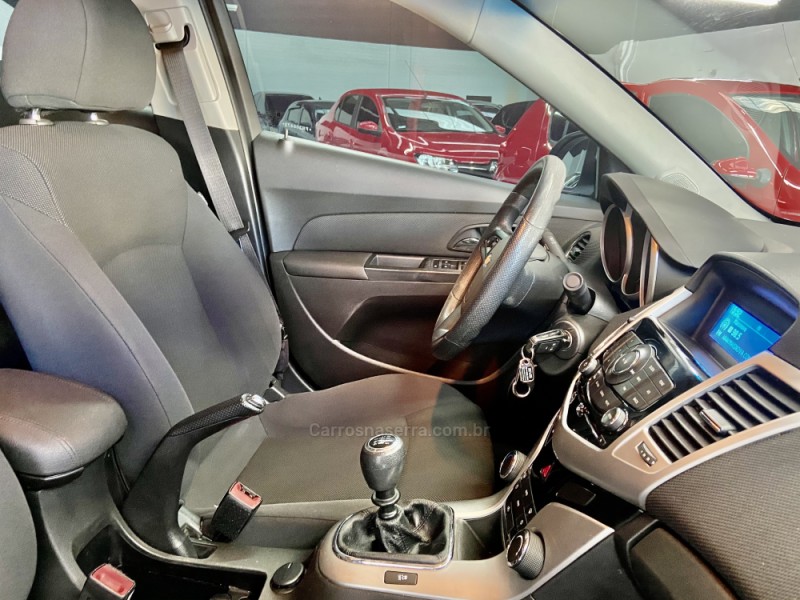 CRUZE 1.8 LT 16V FLEX 4P MANUAL - 2015 - CAXIAS DO SUL