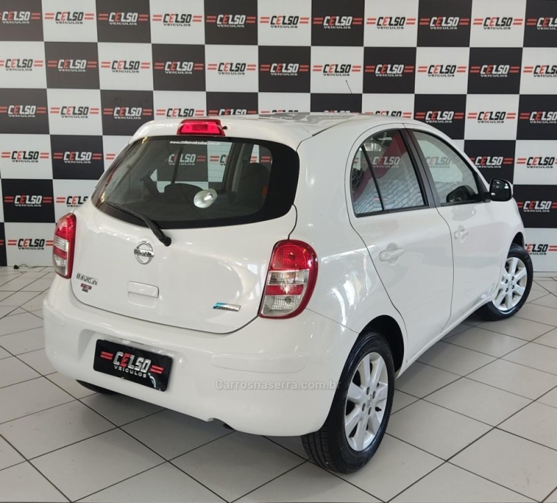 MARCH 1.6 SV 16V FLEX 4P MANUAL - 2014 - DOIS IRMãOS