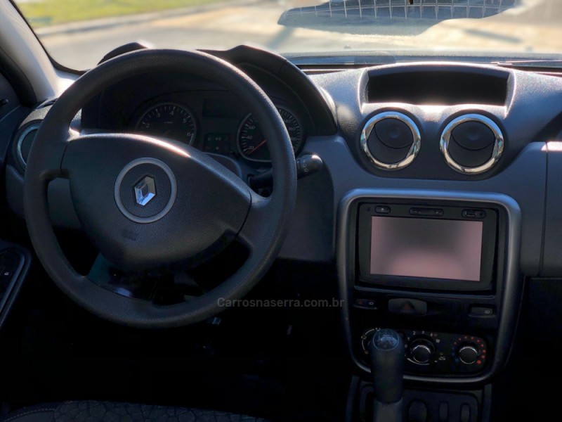 DUSTER 1.6 EXPRESSION 4X2 16V FLEX 4P MANUAL - 2012 - CANELA