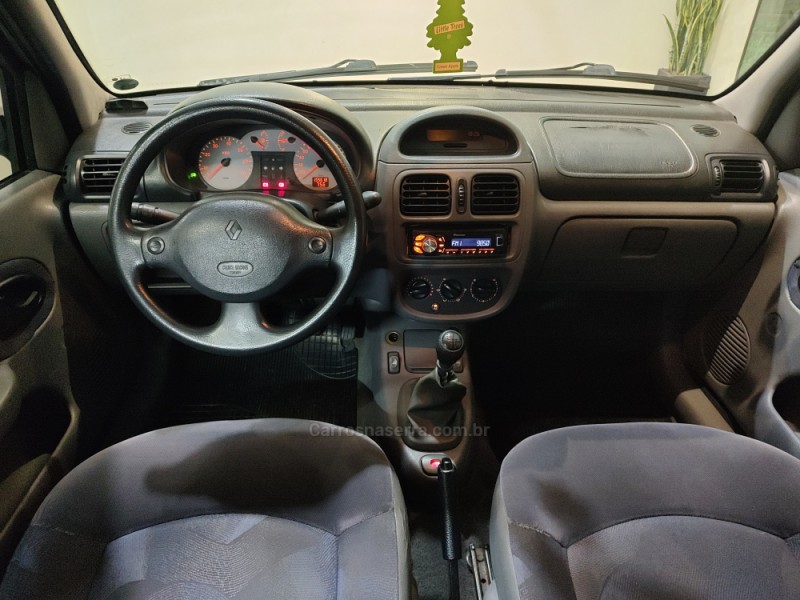 CLIO 1.6 RT 16V GASOLINA 4P MANUAL - 2001 - CAXIAS DO SUL