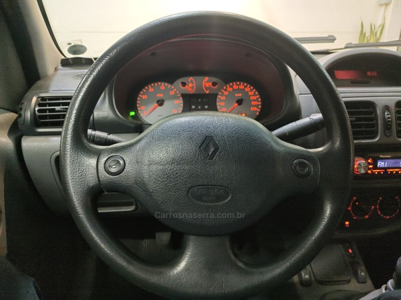 CLIO 1.6 RT 16V GASOLINA 4P MANUAL - 2001 - CAXIAS DO SUL