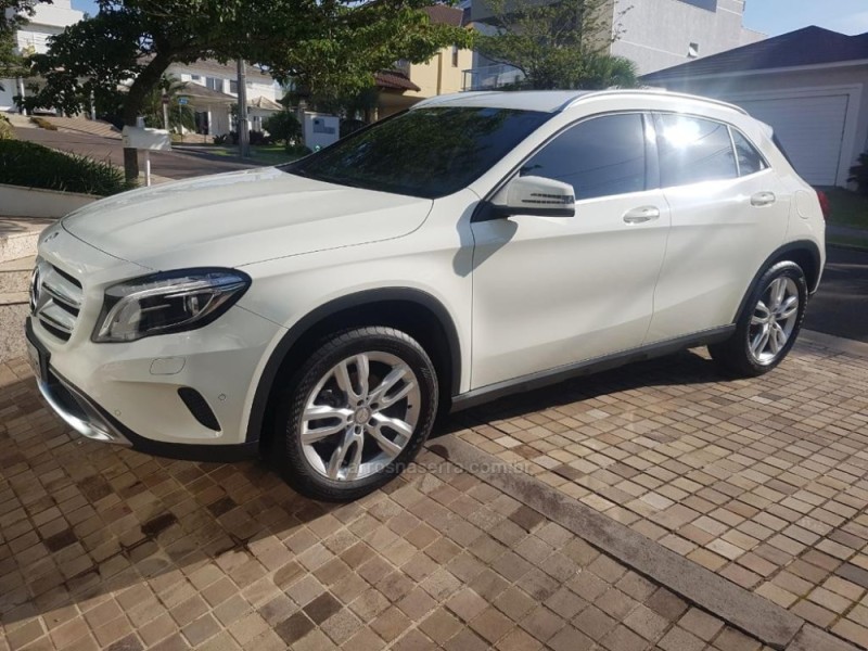 gla 200 1.6 cgi vision black edition 16v turbo gasolina 4p automatico 2016 caxias do sul